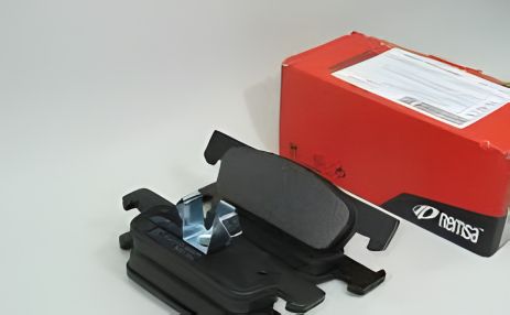 Комплект дискових гальмівних колодок RENAULT CLIO, SMART FORTWO, REMSA (154000)