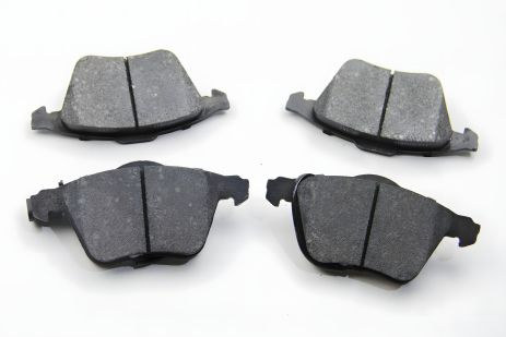 Передние тормозные колодки Audi A6 97-05, JP Group (1163602610)