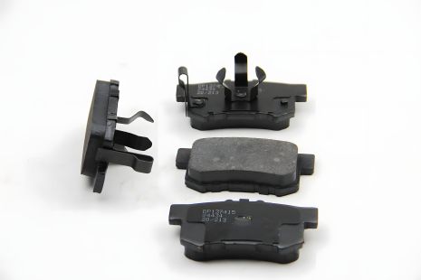 Задні гальмівні колодки Honda Accord VIII/CR-V 01-06 08- (akebono), Bremsi (BP3374)