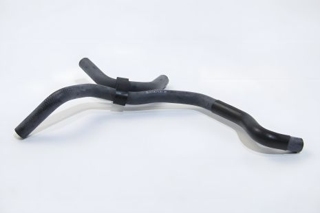 Радиаторный патрубок для VW T-5, 1.9 TDI, 2003, AUTOTECHTEILE (3122006) Радиаторный патрубок для VW T-5, 1.9 TDI, 2003, AUTOTECHTEILE (3122006)