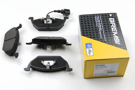 Передні гальмівні колодки Caddy III/Golf V/Octavia/A3 03- (з датчиком), Bremsi (BP2848)