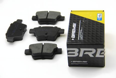 Задние тормозные колодки для Peugeot 207/307/Citroen C4 06- (Bosch), Bremsi (BP3198) Задние тормозные колодки для Peugeot 207/307/Citroen C4 06- (Bosch), Bremsi (BP3198)