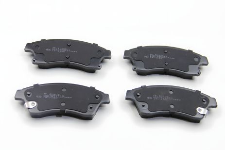 Передние тормозные колодки Aveo 11-/Astra J 09-, Bosch, JP Group (1263602510)