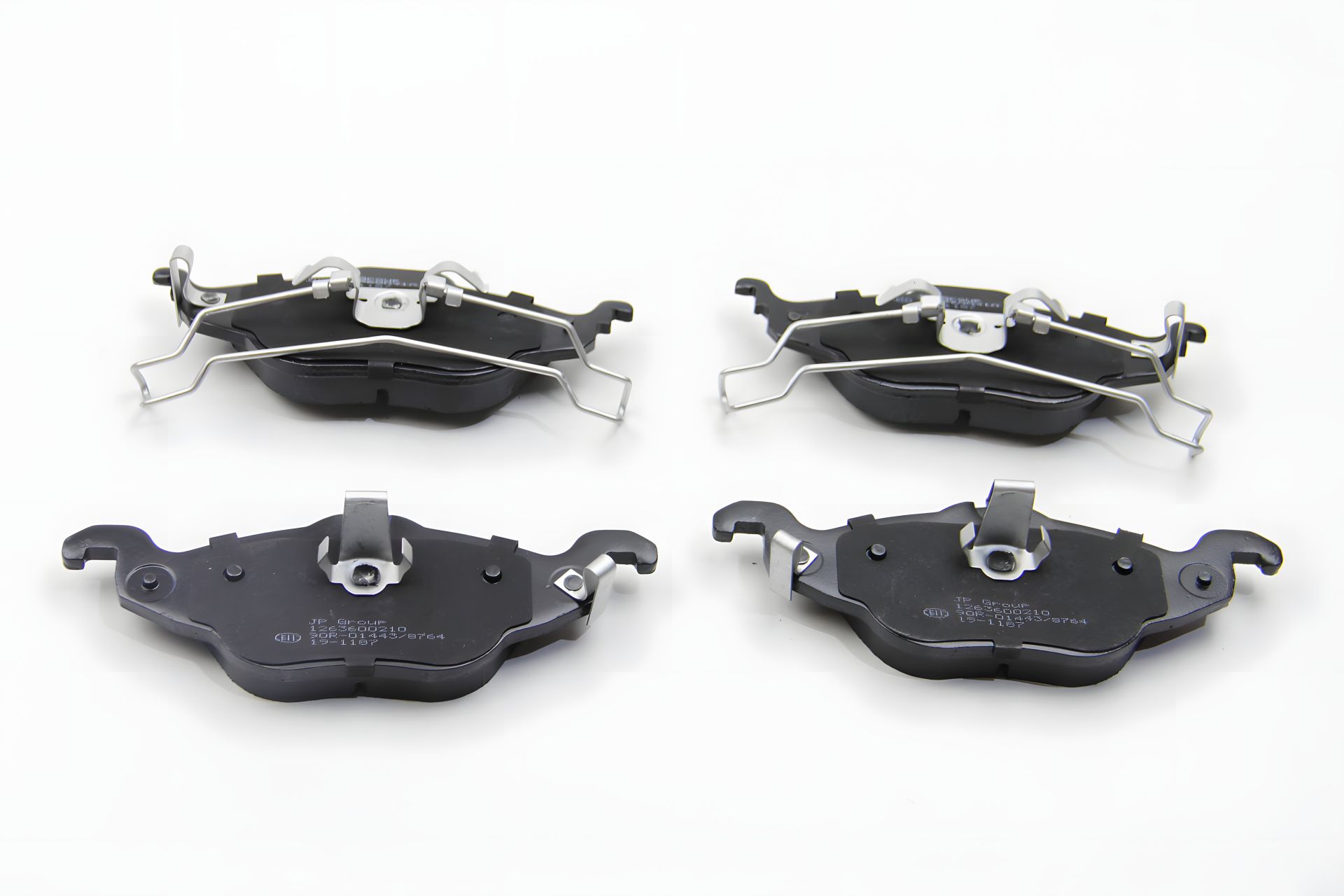 Передні гальмівні колодки для Astra 98-09, JP Group (1263600210) Передні гальмівні колодки для Astra 98-09, JP Group (1263600210)