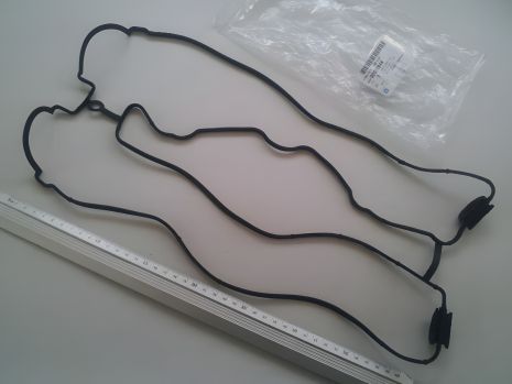 Прокладка клапанної кришки Lacetti 1.8, "GM" (90501944) Прокладка клапанної кришки Lacetti 1.8, "GM" (90501944)