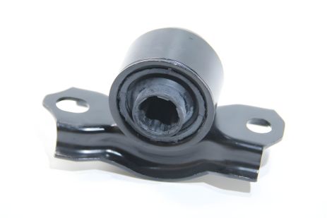 Передній сайлентблок важеля (з корпусом) NISSAN Primera 96-, SIDEM (841621)