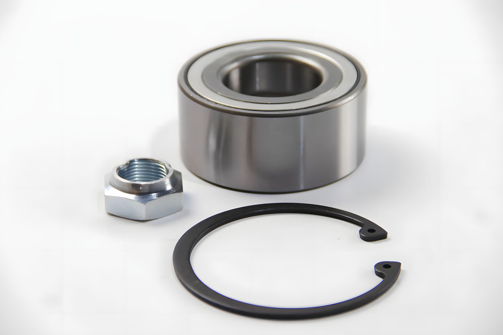 Передній підшипник маточини Audi 100/200/Quattro 82-91 (42x82x37), A.B.S. (200362) Передній підшипник маточини Audi 100/200/Quattro 82-91 (42x82x37), A.B.S. (200362)