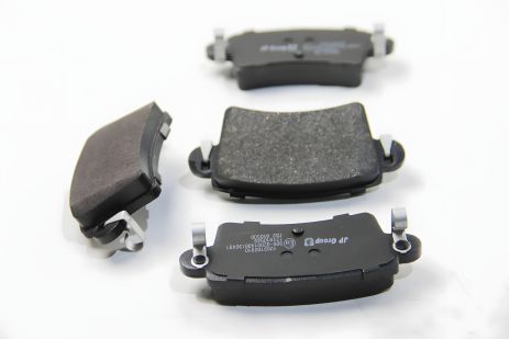 Тормозные задние колодки для Master/Movano 00-, JP Group (1263700910) Тормозные задние колодки для Master/Movano 00-, JP Group (1263700910)