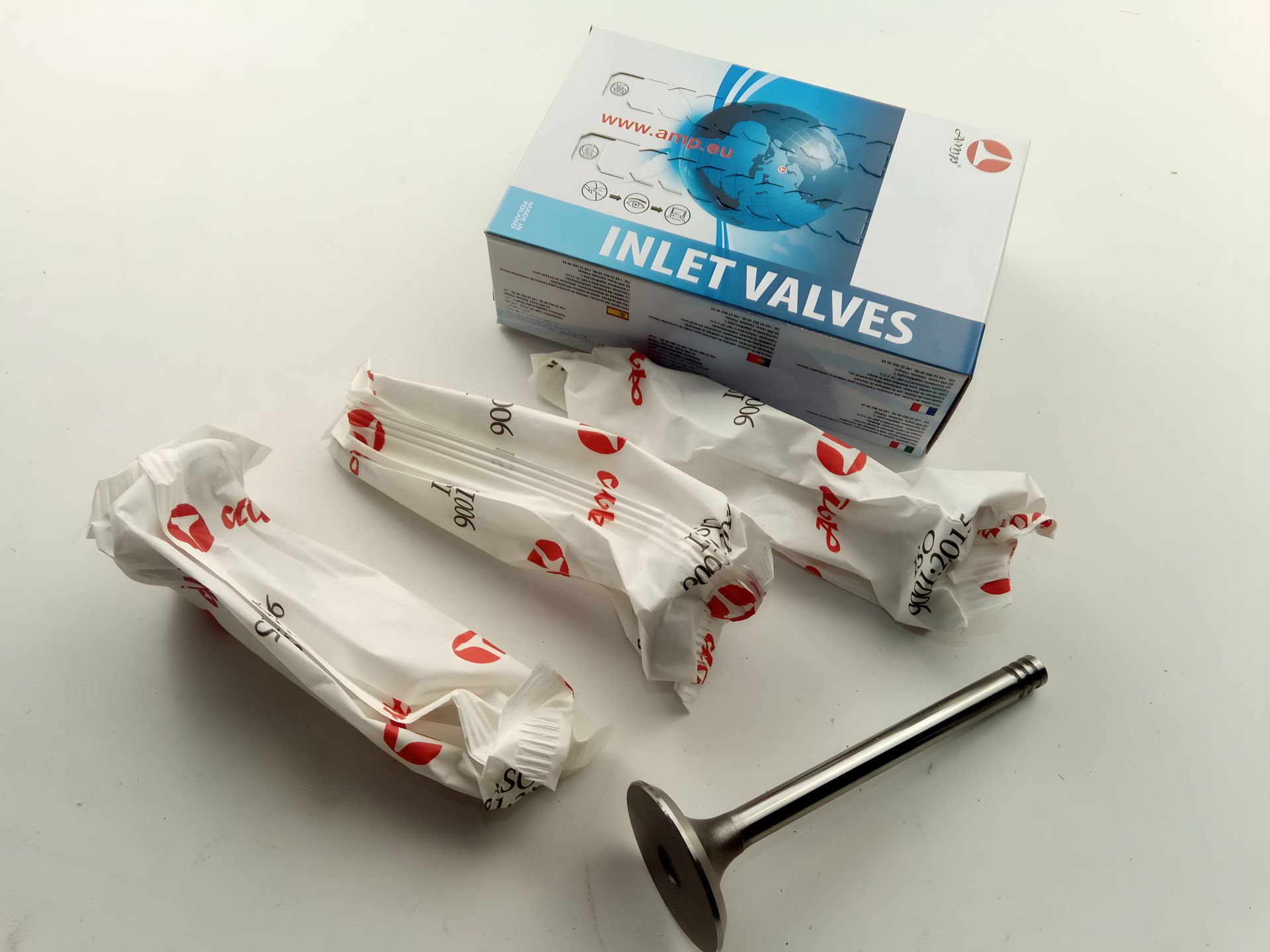 Впускные клапана ВАЗ 21083 1.5, AMP (PLAD005) 4 шт. (21083-1007010) Впускные клапана ВАЗ 21083 1.5, AMP (PLAD005) 4 шт. (21083-1007010)