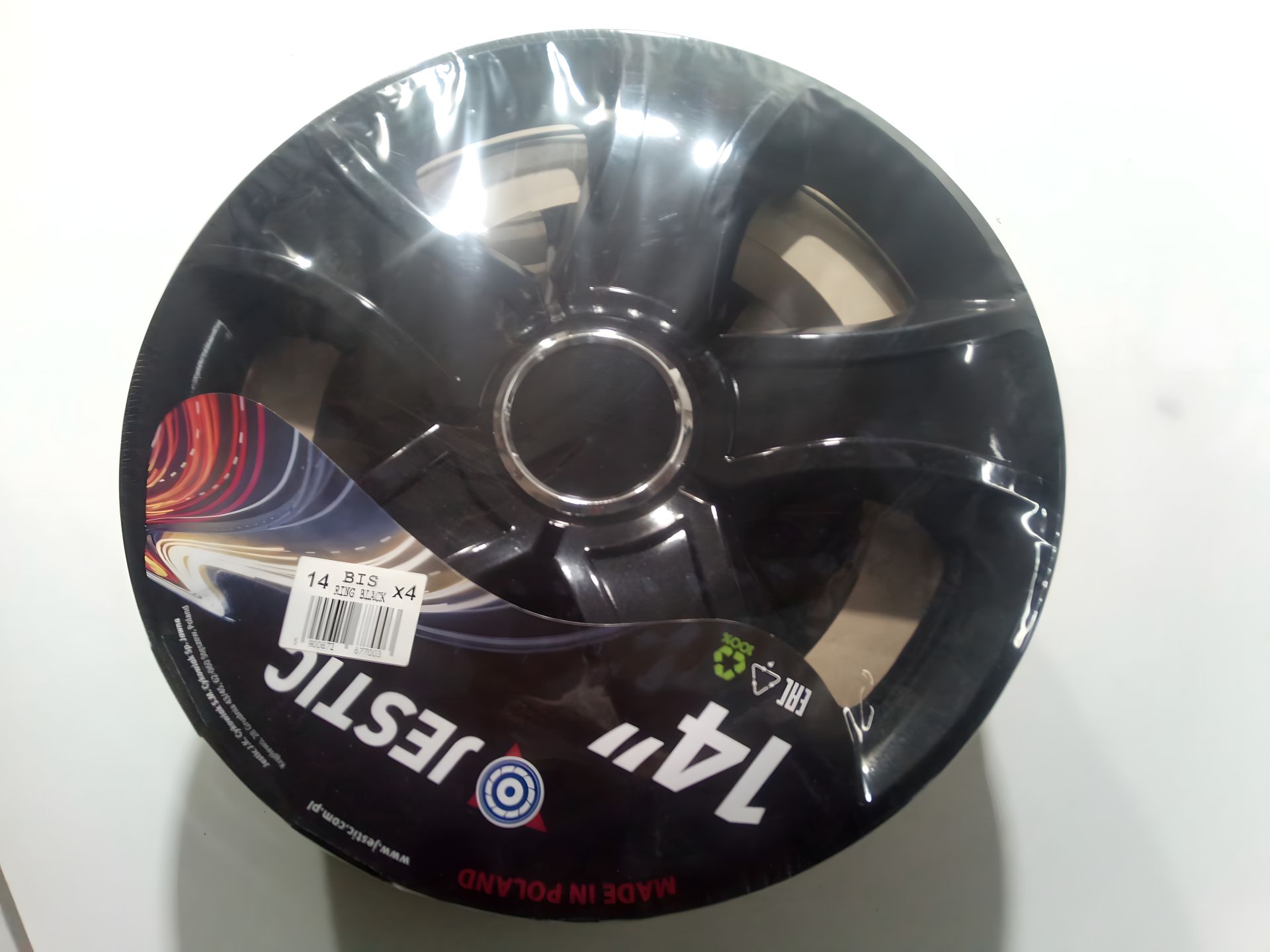 Колпаки JESTIC (Польша), 14" BIS RIG BLACK (набор 4 шт) (14BISRINGBLACK) Колпаки JESTIC (Польша), 14" BIS RIG BLACK (набор 4 шт) (14BISRINGBLACK)