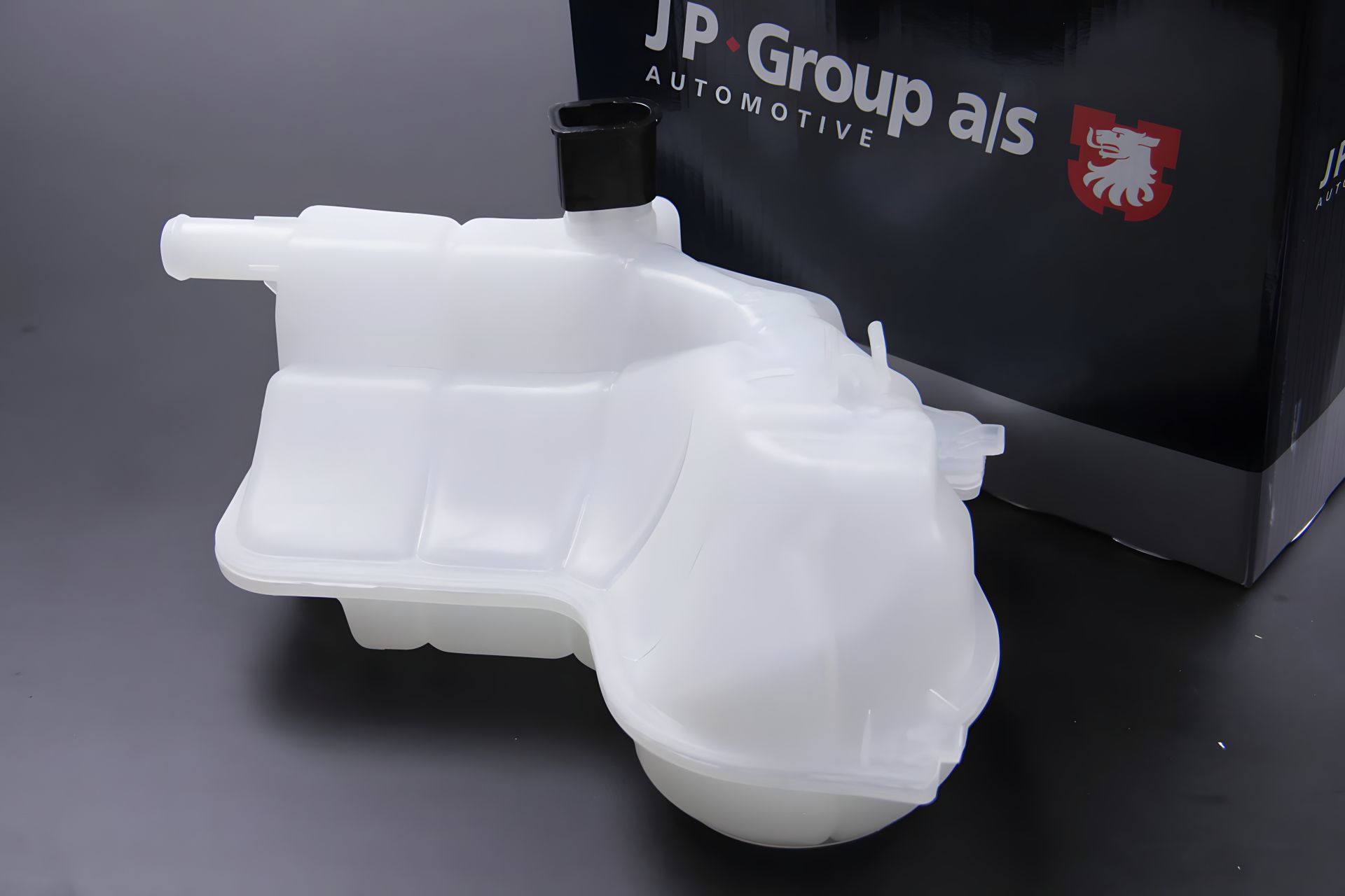 Бачок расширительный A4/A6/Passat/Superb 97-, JP Group (1114702000) Бачок расширительный A4/A6/Passat/Superb 97-, JP Group (1114702000)