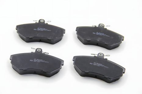 Передні гальмівні колодки AUDI A4/SEAT CORDOBA/VW PASSAT 1.6-1.9DH 94-02 (TRW), JP Group (1163604910) Передні гальмівні колодки AUDI A4/SEAT CORDOBA/VW PASSAT 1.6-1.9DH 94-02 (TRW), JP Group (1163604910)