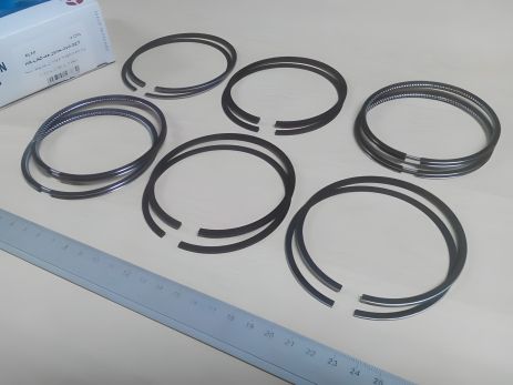 Кольца AMP 82,8 (PR-LAD-44-2804-080) цельное/чугунное (21083-1000100-32) Кольца AMP 82,8 (PR-LAD-44-2804-080) цельное/чугунное (21083-1000100-32)