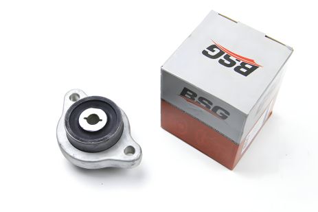 Сайлентблок важеля переднього R Vito (639) 11-, передній, BASBUG (BSG60700157)