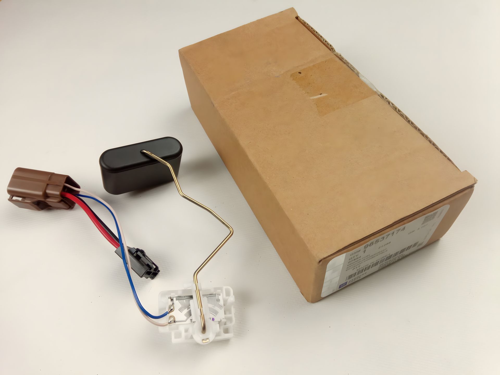 Датчик палива рівня для Aveo III, "GM" (96537174) Датчик палива рівня для Aveo III, "GM" (96537174)