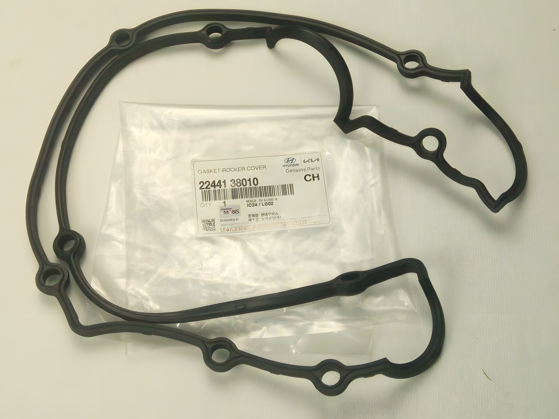 Прокладка клапанной крышки Hyundai/KIA от MOBIS (2244138010) (22441-38010) Прокладка клапанной крышки Hyundai/KIA от MOBIS (2244138010) (22441-38010)
