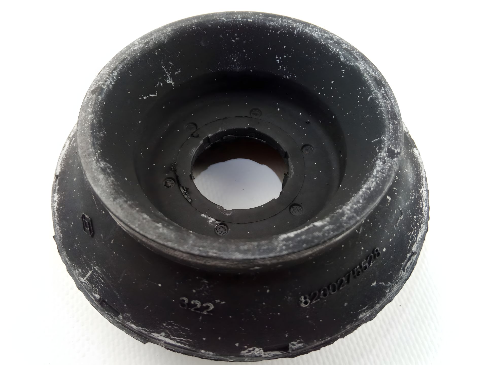 Передня стійка опори Logan, RENAULT (6001547499) Передня стійка опори Logan, RENAULT (6001547499)