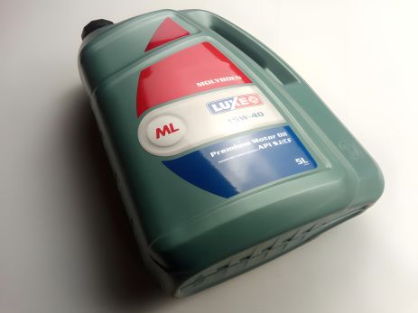 15W-40 минералка LUXE Molybden 5л. моторне масло 15W-40 минералка LUXE Molybden 5л. моторне масло