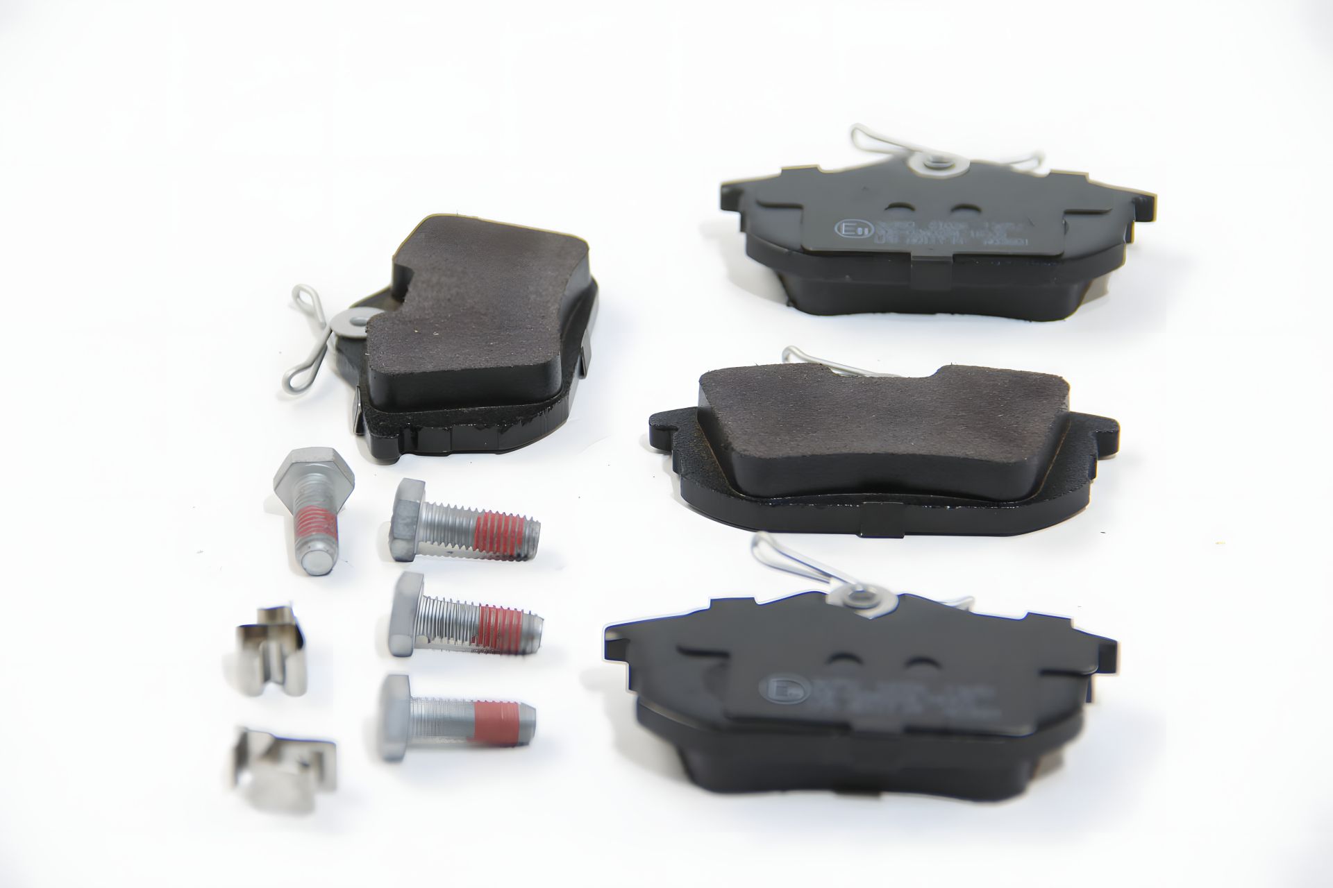 Задні гальмівні колодки Carisma 95-06, Colt 04-12 (TRW), A.B.S. (36950) Задні гальмівні колодки Carisma 95-06, Colt 04-12 (TRW), A.B.S. (36950)