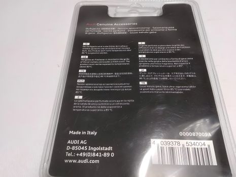 Автомобільний освіжувач повітря AUDI (000087009A) Gecko Cockpit Air Freshener (Сірий) Автомобільний освіжувач повітря AUDI (000087009A) Gecko Cockpit Air Freshener (Сірий)