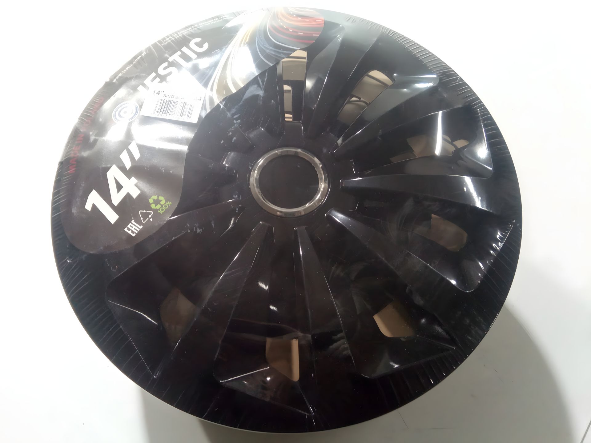 Набор колпаков JESTIC FOX RING BLACK 14" (к-т 4 шт) Набор колпаков JESTIC FOX RING BLACK 14" (к-т 4 шт)