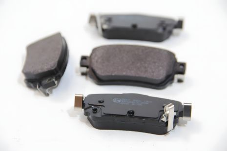 Задние тормозные колодки Nissan X-Trail/Qashqai II 13- от TRW, ABS (35063)