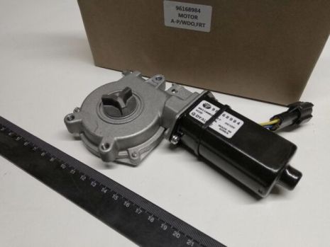 Передня двигун Nexia Wrindshield, "Dongyang" (96168984) Право (Don96168984)