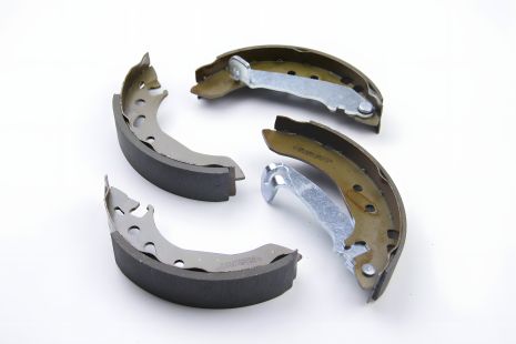 Гальмівні колодки задні Escort V-VI 90-95/Orion III 90-93 (TRW) 180х32, Bremsi (GF0226)