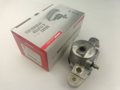 Передний тормозной цилиндр ВАЗ 2108, Фенокс (X 4811 C1) правый (2108-3501044)