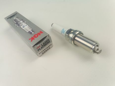 Запалювання свічка NGK PLFER7A8EG/94833 VAG 1.8/2.0 TSI/TFSI (06K905601B) Запалювання свічка NGK PLFER7A8EG/94833 VAG 1.8/2.0 TSI/TFSI (06K905601B)