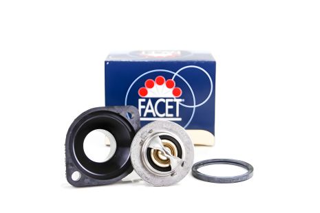 Термостат Peugeot Expert/Citroen C4/C5 1.8-2.0 16V 99- з корпусом, FACET (78423) Термостат Peugeot Expert/Citroen C4/C5 1.8-2.0 16V 99- з корпусом, FACET (78423)