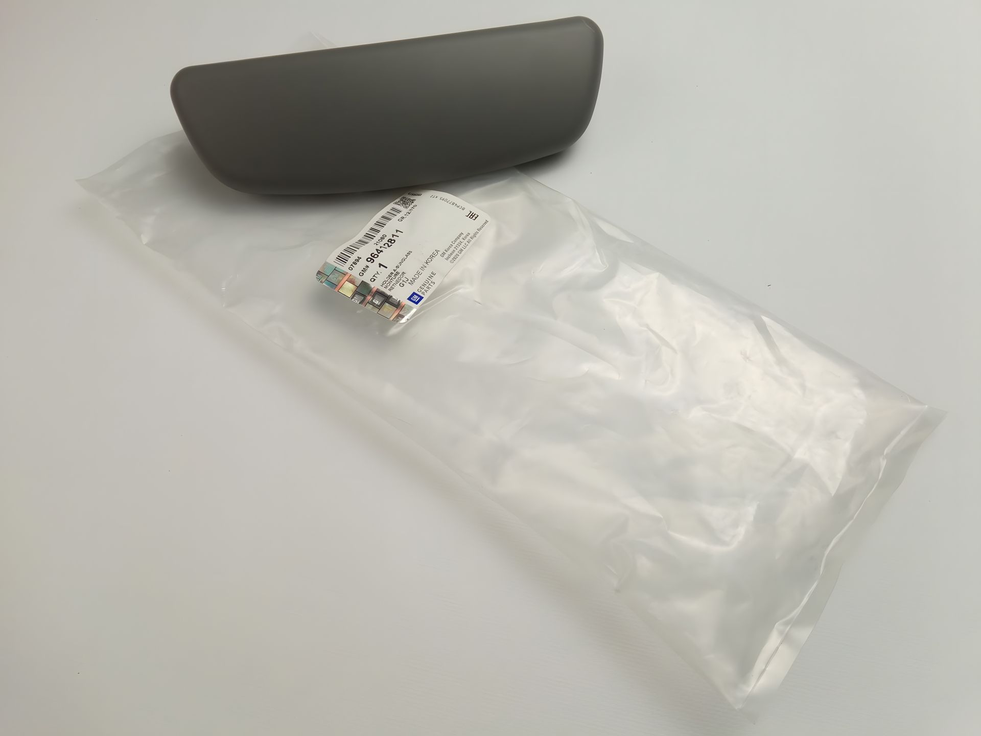 Футляр для окулярів Lacetti, ''GM'' модель 96412811 Футляр для окулярів Lacetti, ''GM'' модель 96412811