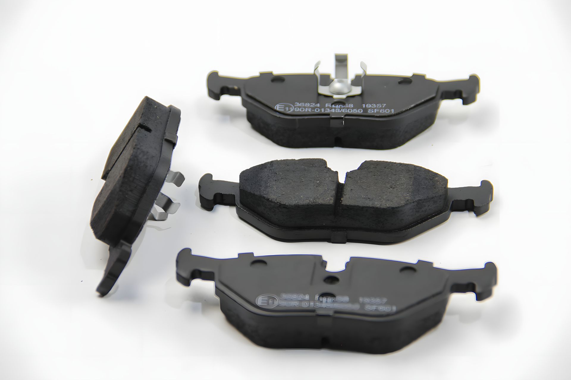 Задні гальмівні колодки BMW 3(E36, E46)/5(E34)/7(E32) 86-06 (ATE) (123x43,6x16,7), A.B.S. (36824) Задні гальмівні колодки BMW 3(E36, E46)/5(E34)/7(E32) 86-06 (ATE) (123x43,6x16,7), A.B.S. (36824)