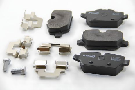Задние тормозные колодки BMW 1 E81/3 E90, E91/MINI Cooper 1.6-2.0 i/D 03- (Lucas), JP Group (1463700)