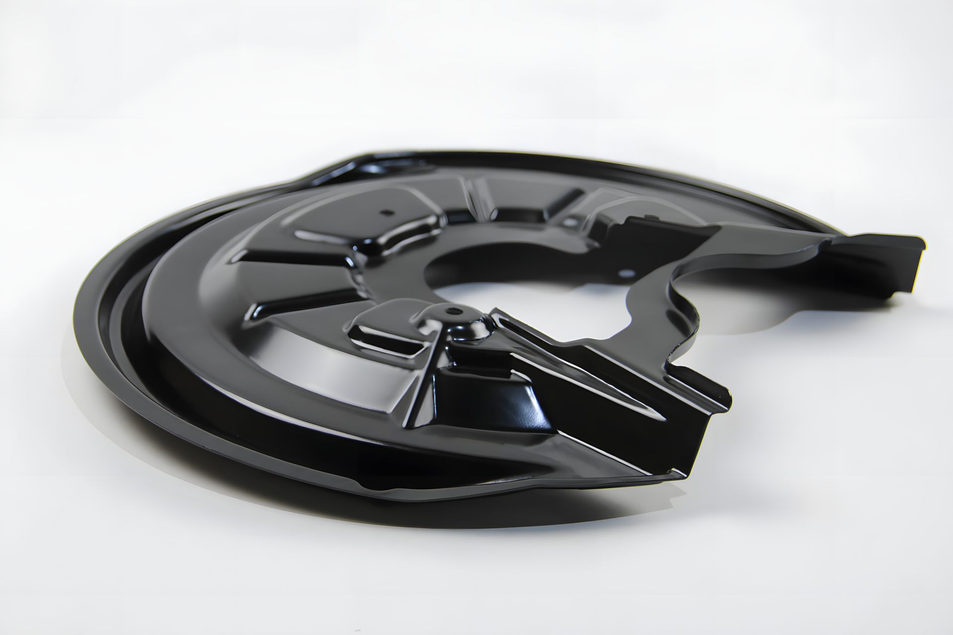 Защита заднего тормозного диска Golf/Bora/Vento/Jetta/Superb/Octavia/A3 04- правая, ABS (11006) Защита заднего тормозного диска Golf/Bora/Vento/Jetta/Superb/Octavia/A3 04- правая, ABS (11006)