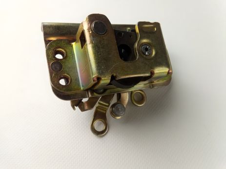 Механизм двери Таврия правый, замок (1102-6105012) (UA1102-6105012) Механизм двери Таврия правый, замок (1102-6105012) (UA1102-6105012)