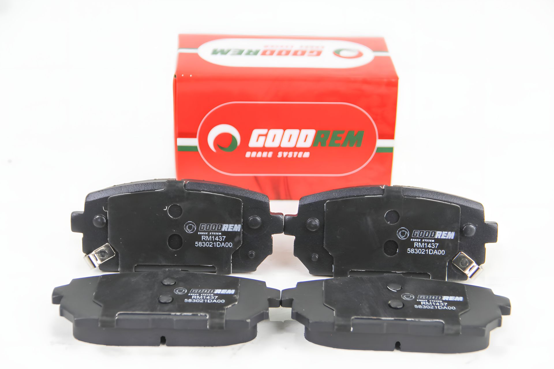 Задні гальмівні колодки для KIA Carens 07, GOODREM (RM1437) Задні гальмівні колодки для KIA Carens 07, GOODREM (RM1437)