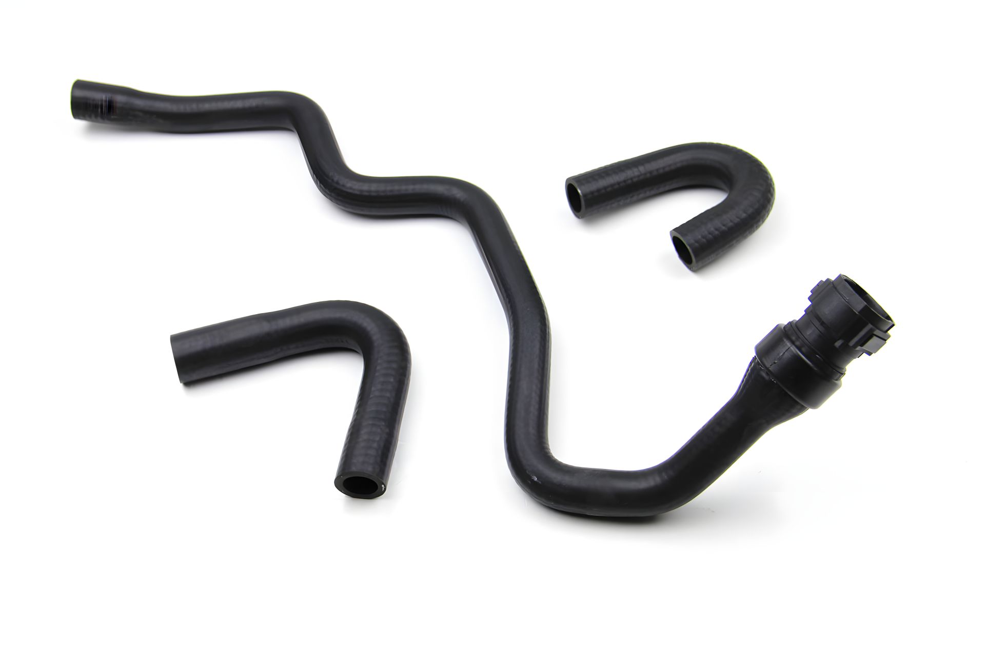 Радіатора пічки патрубок Ducato/Jumper 2.2 HDI 06-, BASBUG (BSG70720189) Радіатора пічки патрубок Ducato/Jumper 2.2 HDI 06-, BASBUG (BSG70720189)