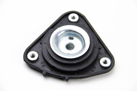 Підтримка переднього амортизатора Ford Focus/Mazda 3/Volvo C30/S40 II/V50/C70 03-, BSG (BSG30700225)