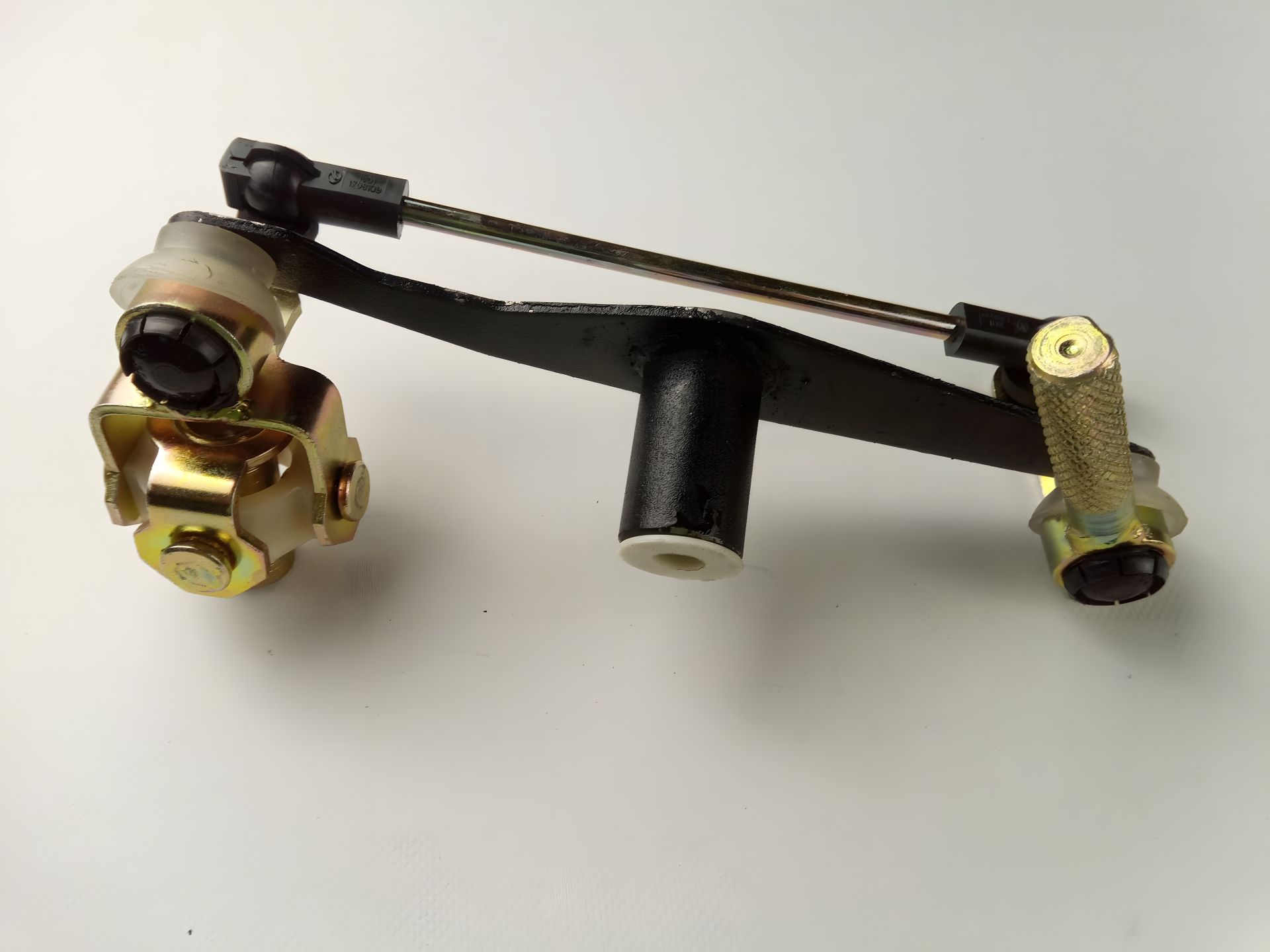 Механізм перемикання передач Sens, T1301-1703008, правий Механізм перемикання передач Sens, T1301-1703008, правий