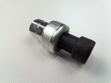 Клапан (датчик) Lanos/Lacetti/Aveo, (13587697) (96448991) (KOR1358769