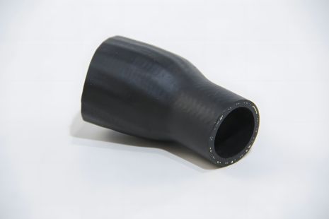 Интеркулерный патрубок Fiat Ducato / Peugeot Boxer 2.2D / 2.2HDi 06-(меньший) Autotechteile (5080312)