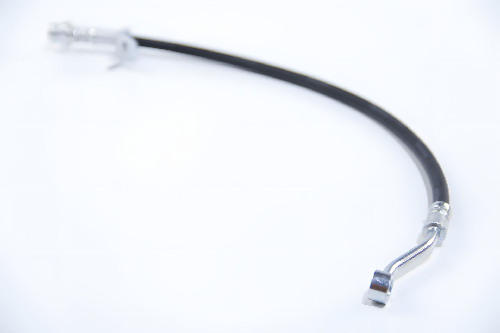 Передний тормозной шланг для KIA Rio III 11-L (560mm) от METALCAUCHO (96639) Передний тормозной шланг для KIA Rio III 11-L (560mm) от METALCAUCHO (96639)