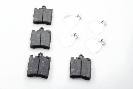 Гальмівні колодки задні MB C/E-клас (W202/210) (ATE)/(W211) 4Matic, JP Group (1363700610) Гальмівні колодки задні MB C/E-клас (W202/210) (ATE)/(W211) 4Matic, JP Group (1363700610)