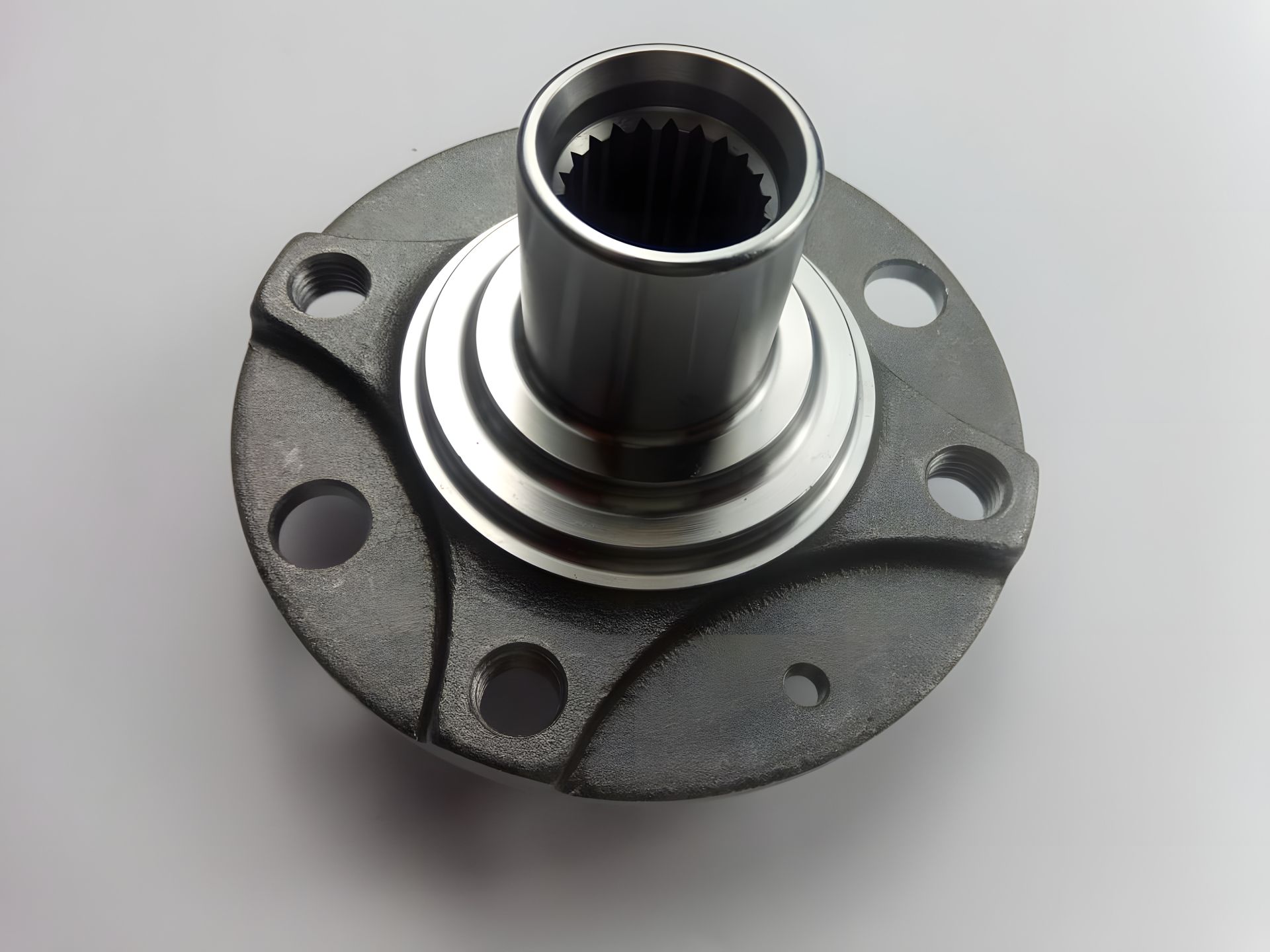 Переднього колеса ступиця Lanos 1.5/Sens, X2 (96176252) Переднього колеса ступиця Lanos 1.5/Sens, X2 (96176252)