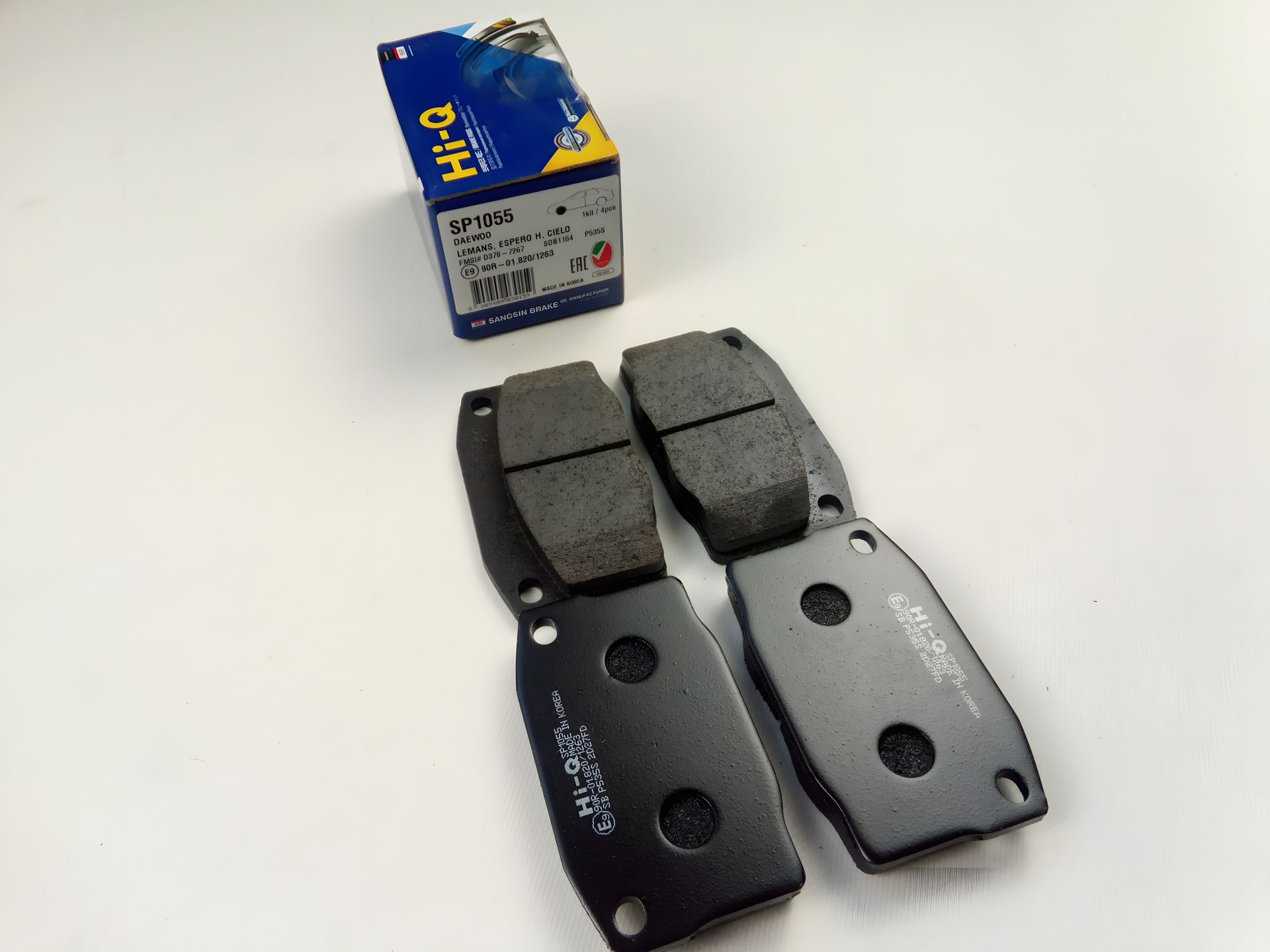 Передние тормозные колодки для Nexia 1.5 8v, Hi-Q (SP1055) (96101972S) Передние тормозные колодки для Nexia 1.5 8v, Hi-Q (SP1055) (96101972S)