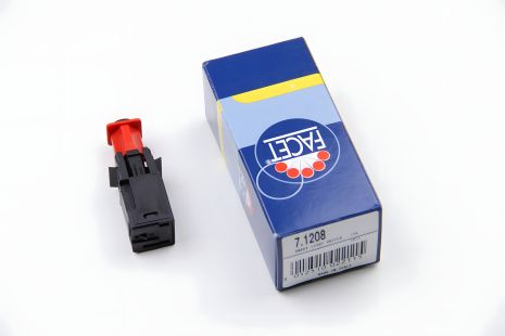Датчик стоп-сигналу для Fiat Punto/Opel Astra/Corsa/Vectra 02-, FACET (71208) Датчик стоп-сигналу для Fiat Punto/Opel Astra/Corsa/Vectra 02-, FACET (71208)