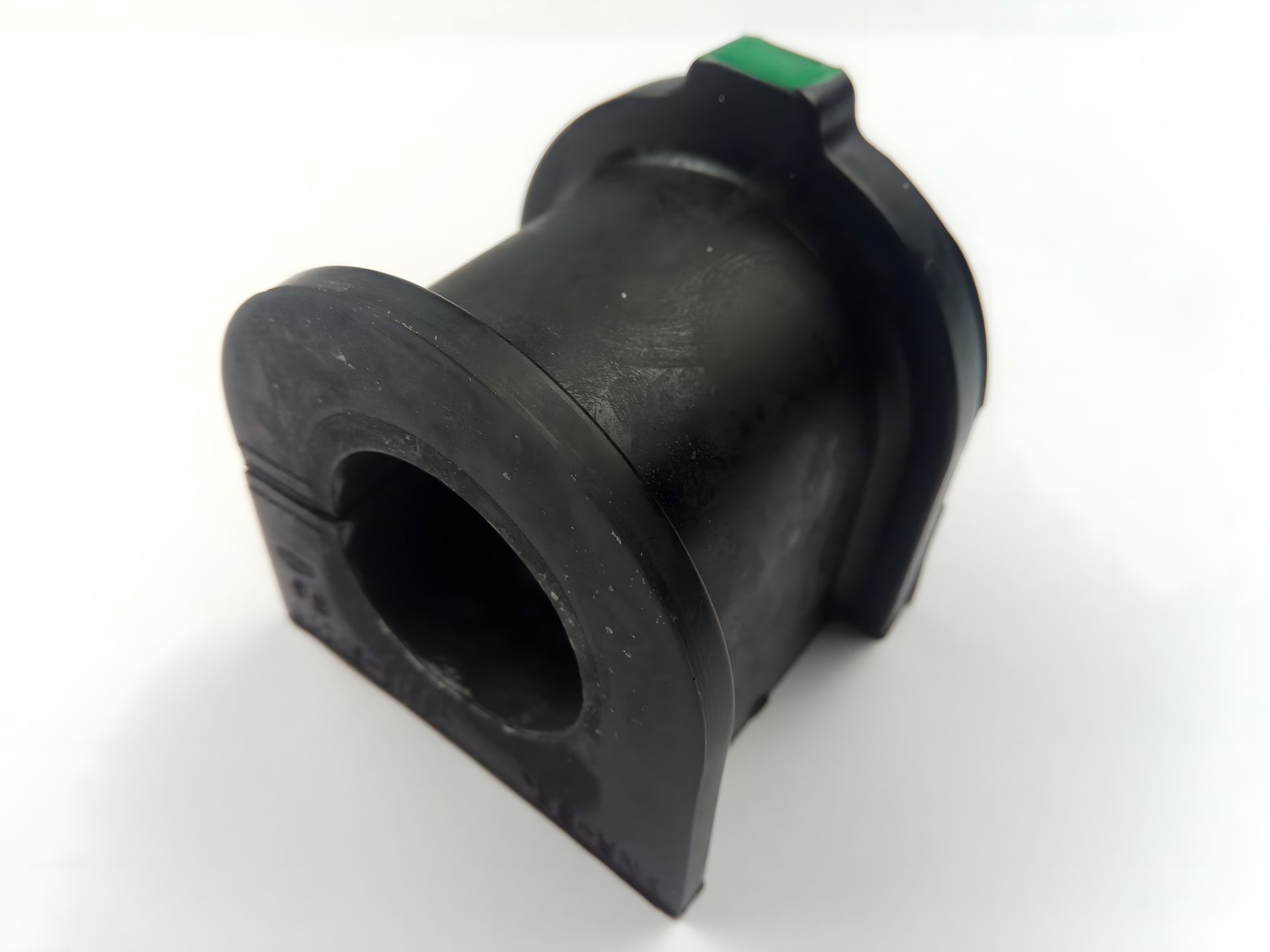 Втулка стабілізатора переднього Toyota 48815-60271: Land Cruiser 200 Втулка стабілізатора переднього Toyota 48815-60271: Land Cruiser 200