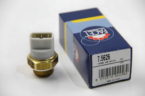 Датчик вмикання вентилятора для Audi A8/ VW T4 1.8-6.0 90-03, від FACET (75626) Датчик вмикання вентилятора для Audi A8/ VW T4 1.8-6.0 90-03, від FACET (75626)