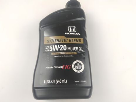 Полусинтетическое моторное масло 5W-20 Honda Motor Oil Synthetic Blend 1л (087989132) Полусинтетическое моторное масло 5W-20 Honda Motor Oil Synthetic Blend 1л (087989132)